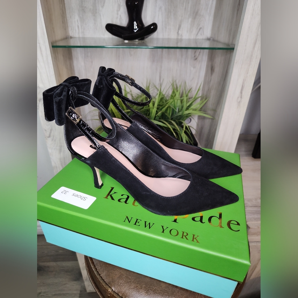 Kate Spade Sheena Black Suede  Women's Heels SZ 7.5 New In Box